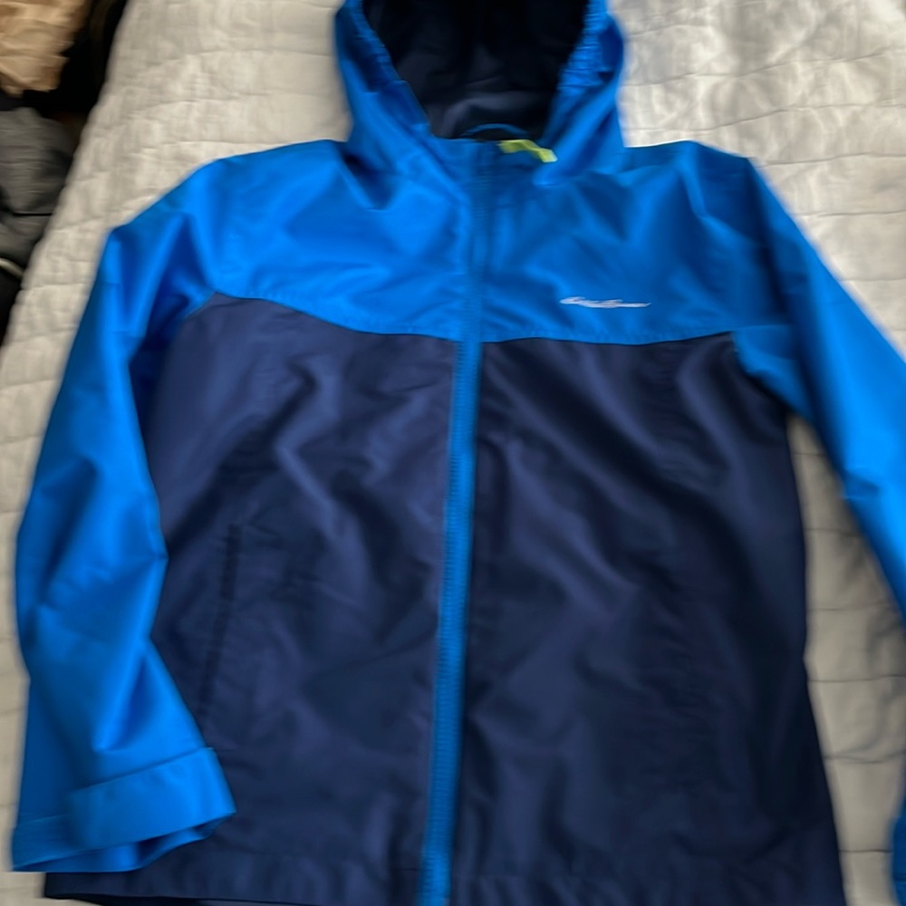 New condition 10/12 boys
